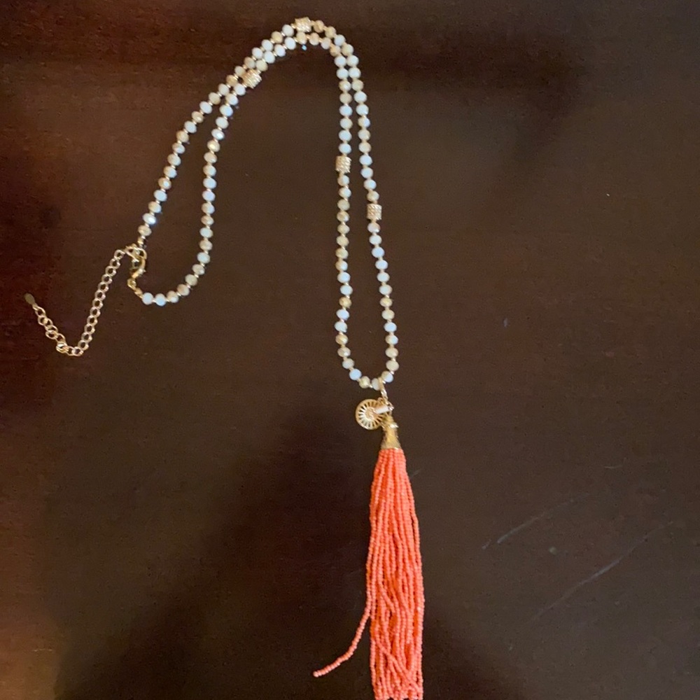 Interchangeable necklace